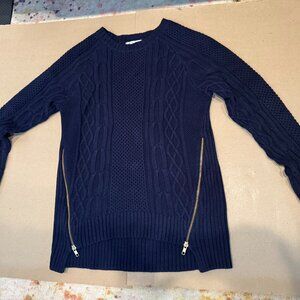 CAbi Navy Cable Knit Sweater Size M Chunky Knit Gold Side Zippers Fall Winter